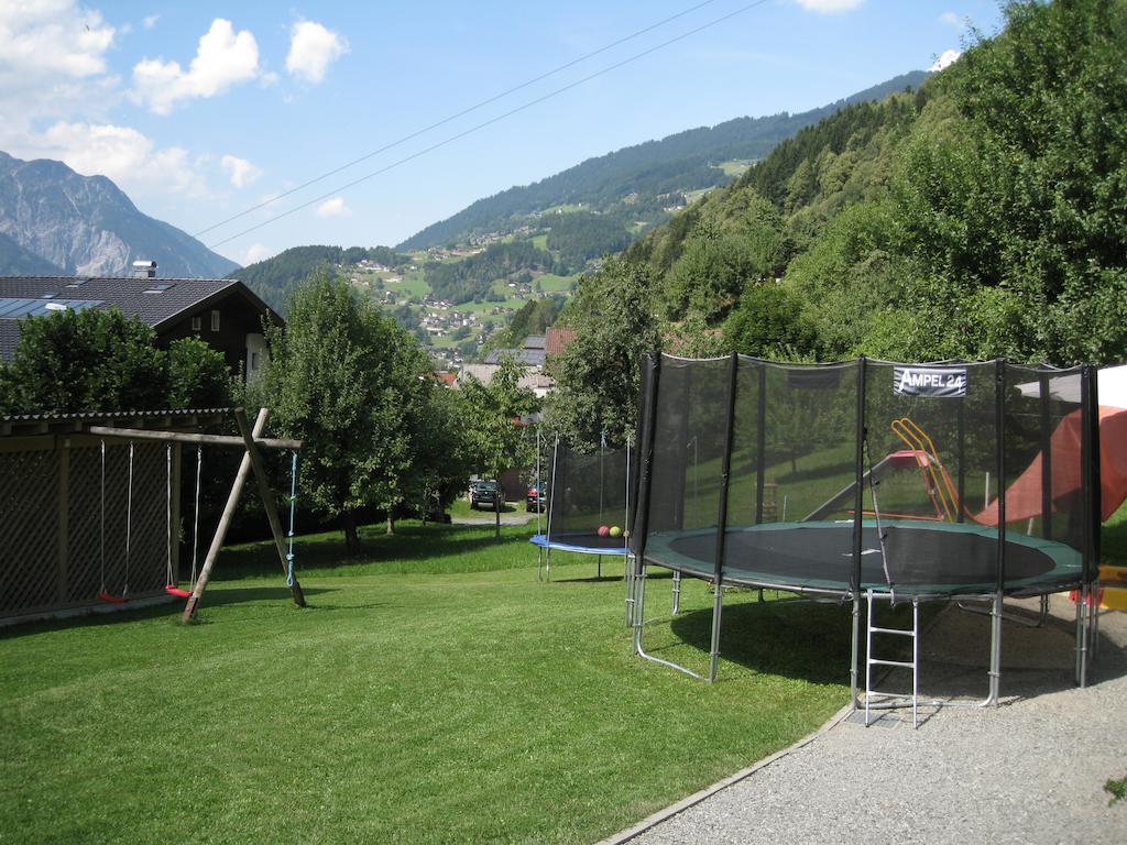 Haus Laedeler Apartment Schruns Exterior photo